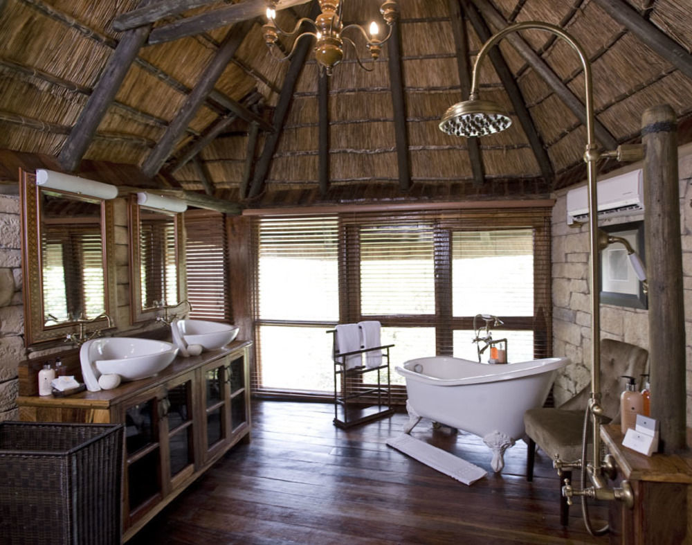 Serena Mivumo River Lodge Mkalinzu Eksteriør billede